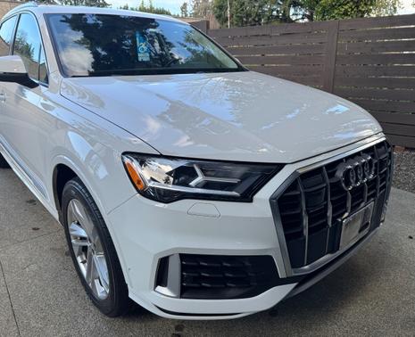 White 2023 Audi Q7 55 Premium Plus