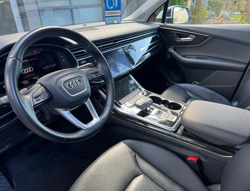 White 2023 Audi Q7 55 Premium Plus