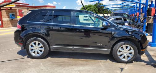 Photo 4 of 18 of 2008 Lincoln MKX Base