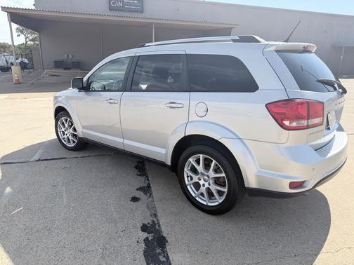 Silver 2014 Dodge Journey Limited