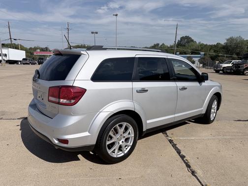 Silver 2014 Dodge Journey Limited