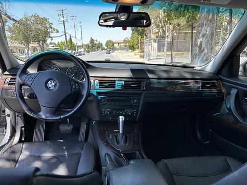 2006 BMW 325 xi