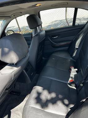 2006 BMW 325 xi