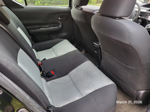 2015 Toyota Prius c Four