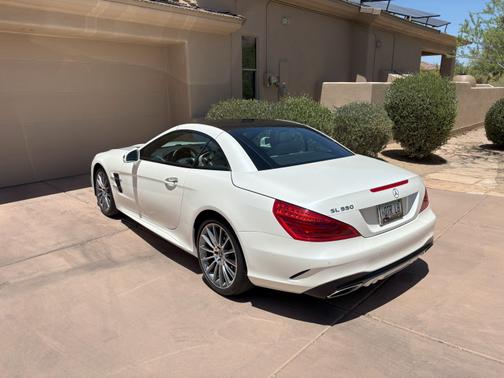 2020 Mercedes-Benz SL 550 Base