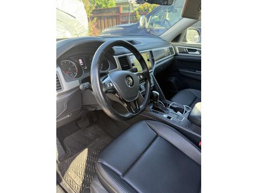 2018 Volkswagen Atlas 3.6L SE w/Technology
