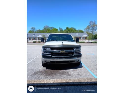 2002 Chevrolet Silverado 2500 LS H/D Crew Cab