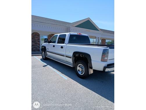2002 Chevrolet Silverado 2500 LS H/D Crew Cab