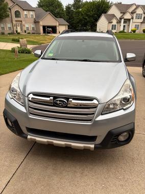 Silver 2013 Subaru Outback 2.5i Limited