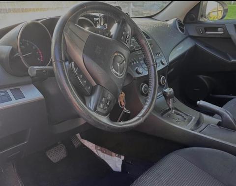 White 2013 Mazda Mazda3 i Touring