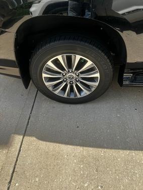 Black 2022 Lexus GX 460 Luxury