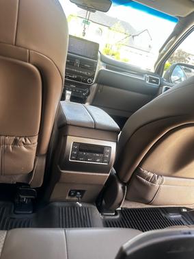 Black 2022 Lexus GX 460 Luxury