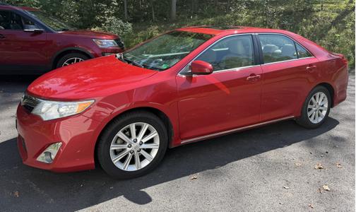 2014 Toyota Camry XLE
