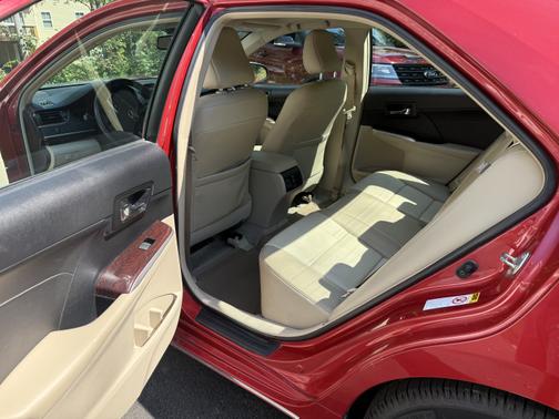 2014 Toyota Camry XLE
