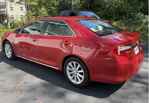 2014 Toyota Camry XLE
