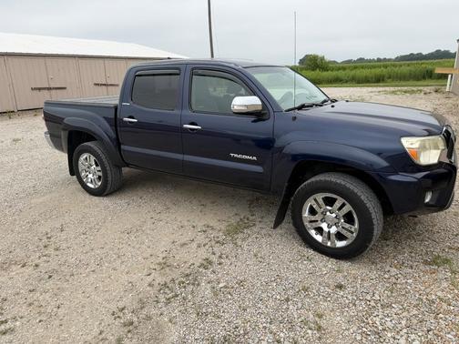Blue 2013 Toyota Tacoma Base