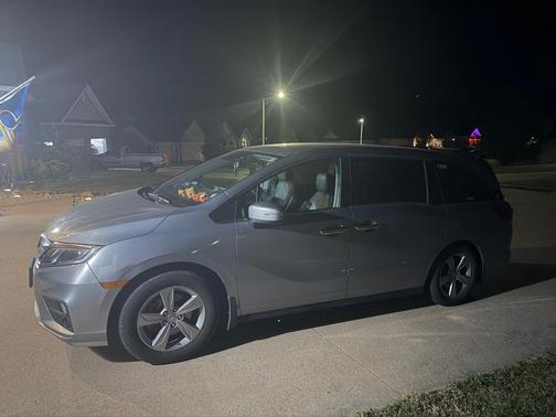 Silver 2020 Honda Odyssey EX-L w/Navigation/RES