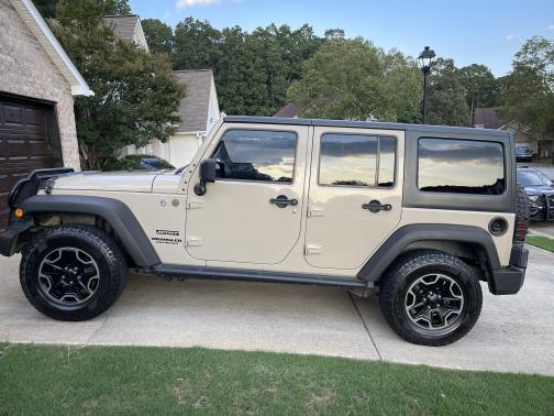 2016 Jeep Wrangler Unlimited Sport