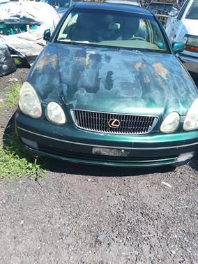 Green 1998 Lexus GS 300 Base