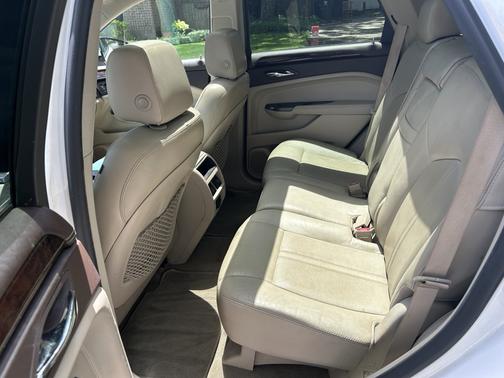2012 Cadillac SRX Performance Collection