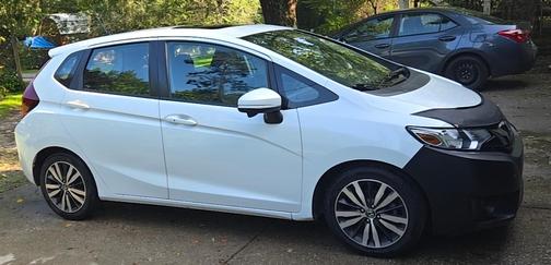 White 2015 Honda Fit EX