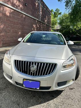 Silver 2011 Buick Regal CXL