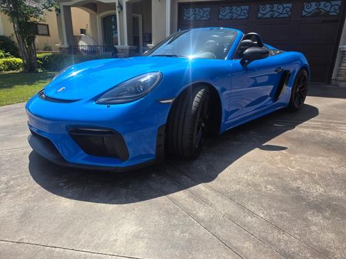 Blue 2023 Porsche 718 Spyder 718 Spyder