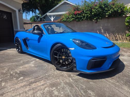 Blue 2023 Porsche 718 Spyder 718 Spyder