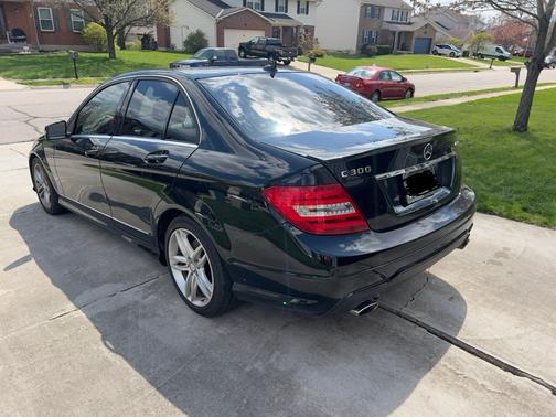 Black 2014 Mercedes-Benz C-Class C 300 4MATIC Luxury
