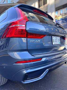 Blue 2024 Volvo XC60 B5 Plus Dark Theme