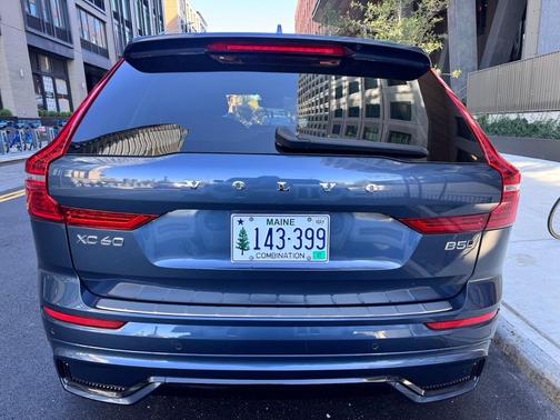 Blue 2024 Volvo XC60 B5 Plus Dark Theme