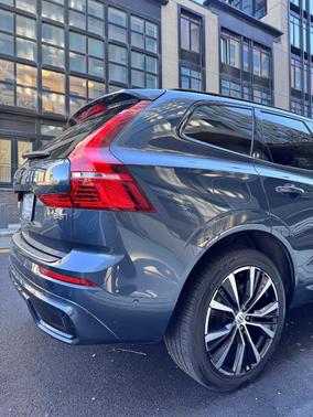 Blue 2024 Volvo XC60 B5 Plus Dark Theme