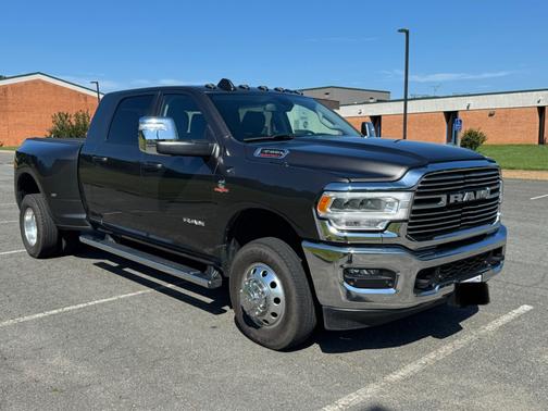 2024 RAM 3500 Laramie