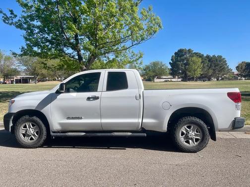 White 2013 Toyota Tundra Grade