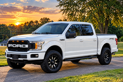 White 2019 Ford F-150 XLT