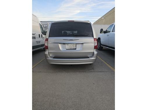 2011 Chrysler Town & Country Touring
