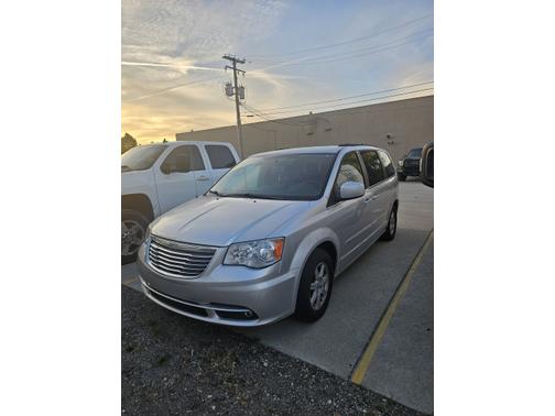 2011 Chrysler Town & Country Touring