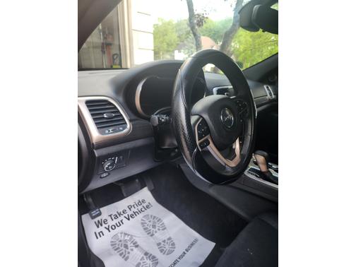 Black 2017 Jeep Grand Cherokee Laredo