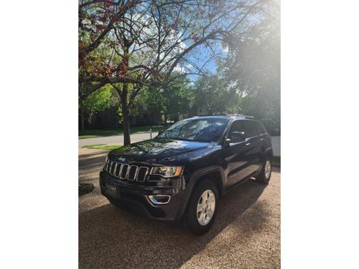 Black 2017 Jeep Grand Cherokee Laredo