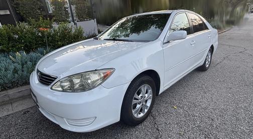 2006 Toyota Camry LE V6
