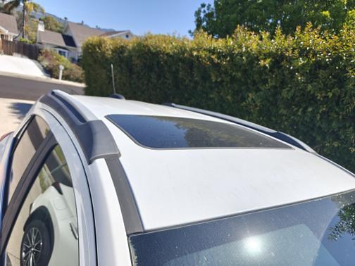 White 2019 Buick Encore Essence