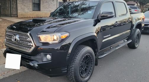 2016 Toyota Tacoma TRD Sport