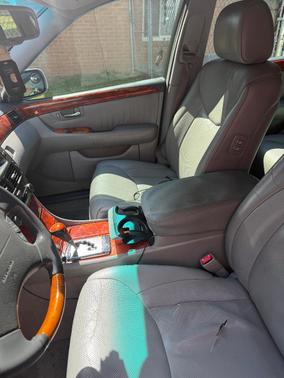 Silver 2005 Lexus LS 430 Base