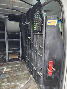2006 Ford E350 Super Duty Base