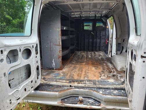 2006 Ford E350 Super Duty Base