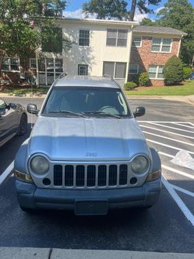 Silver 2007 Jeep Liberty Sport