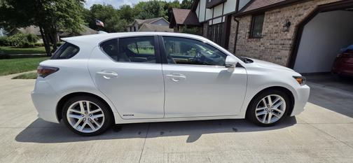 2014 Lexus CT 200h Premium