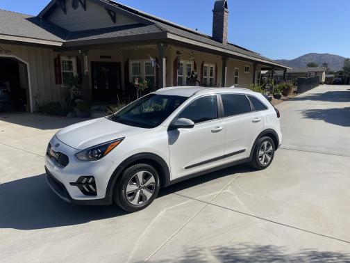 2021 Kia Niro LX