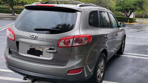 2012 Hyundai SANTA FE SE