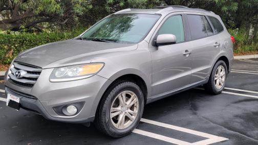 2012 Hyundai SANTA FE SE